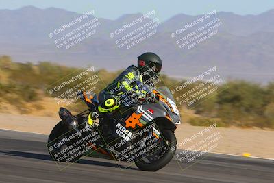 media/Dec-09-2023-SoCal Trackdays (Sat) [[76a8ac2686]]/Turn 9 Entry (110pm)/